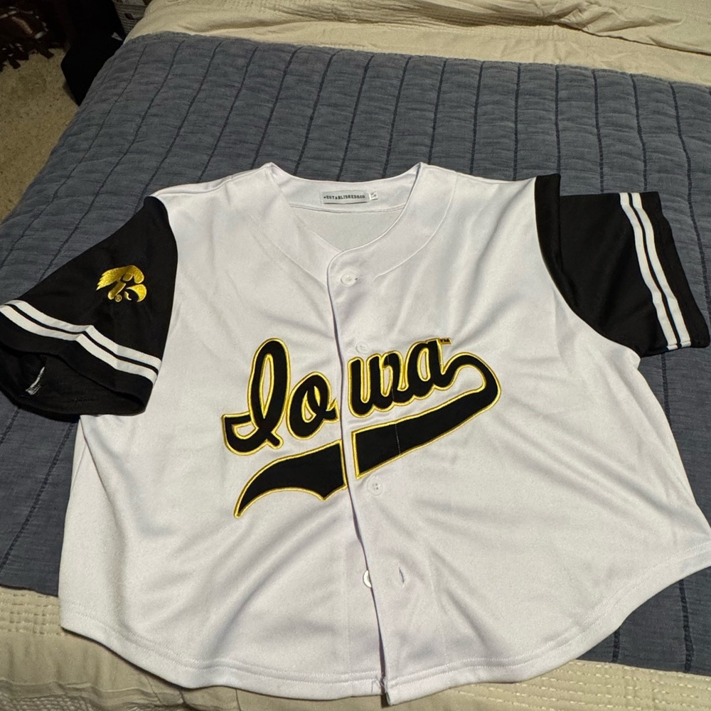 Script Iowa Cropped Baseball Jersey - image 3